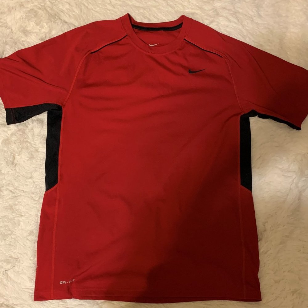 Nike Dri-Fit Men Shirt Large
